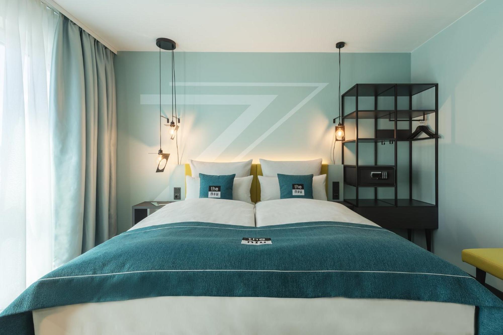 - The Niu, Seven Ost By Ihg Düsseldorf